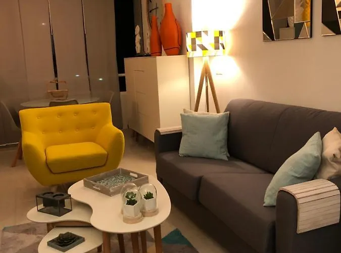 La Mata - - - Miramar Xi - *